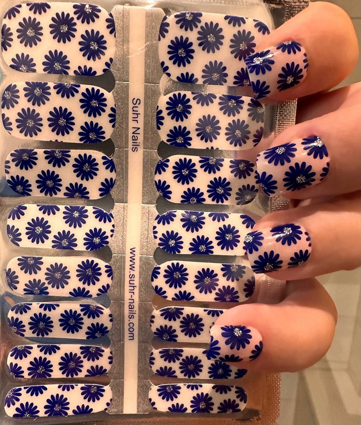 Midnight Blue Daisies (Transparent)